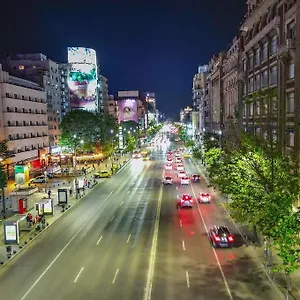 rezervați aici